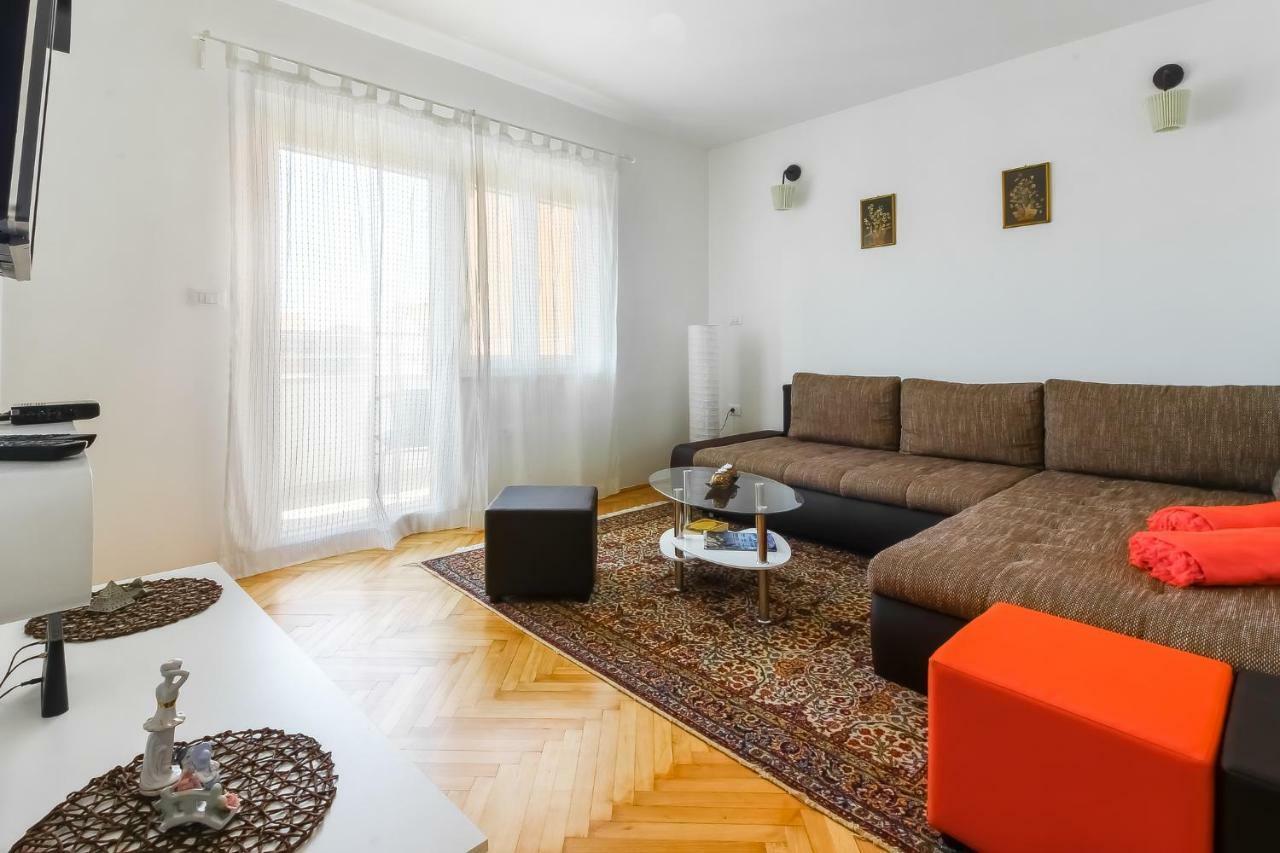 Saten Suite Apartment Near The Beach Porec Exterior photo