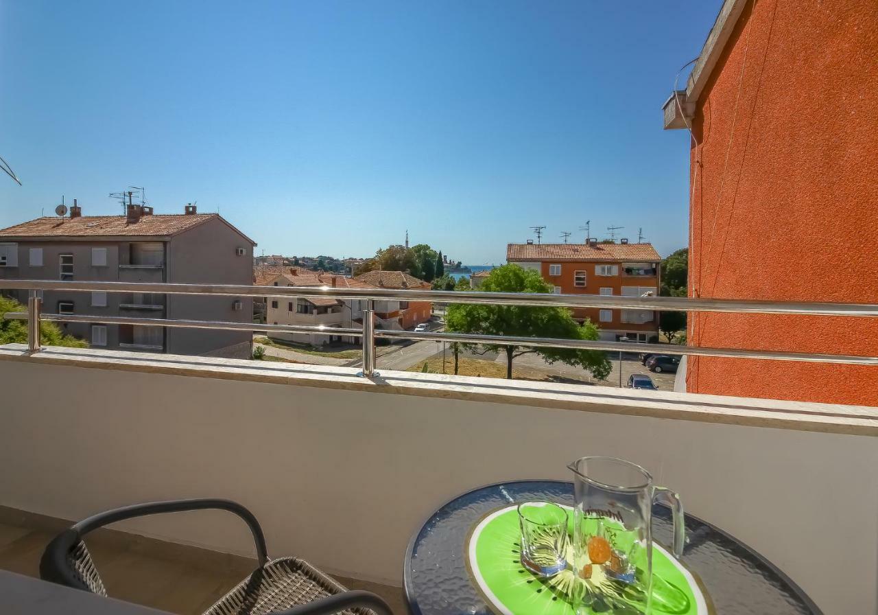 Saten Suite Apartment Near The Beach Porec Exterior photo